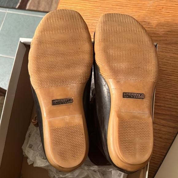 Women’s Size 7.5 Brown Sperry duck boots - Picture 6 of 8